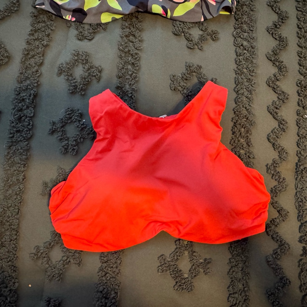 Athleta Bright Orange swimsuit top